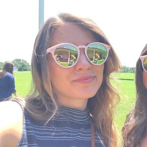 Meet your Posher, Sarah